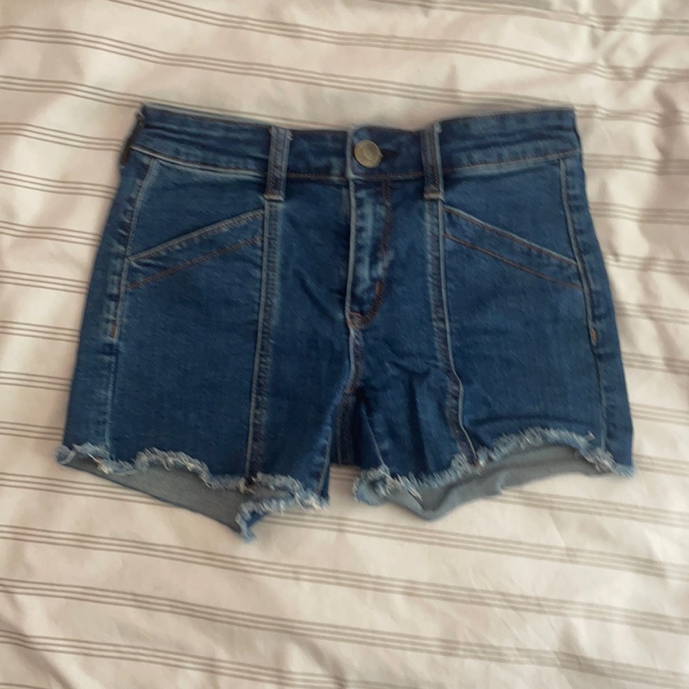 Mid Rise Booty Shorts